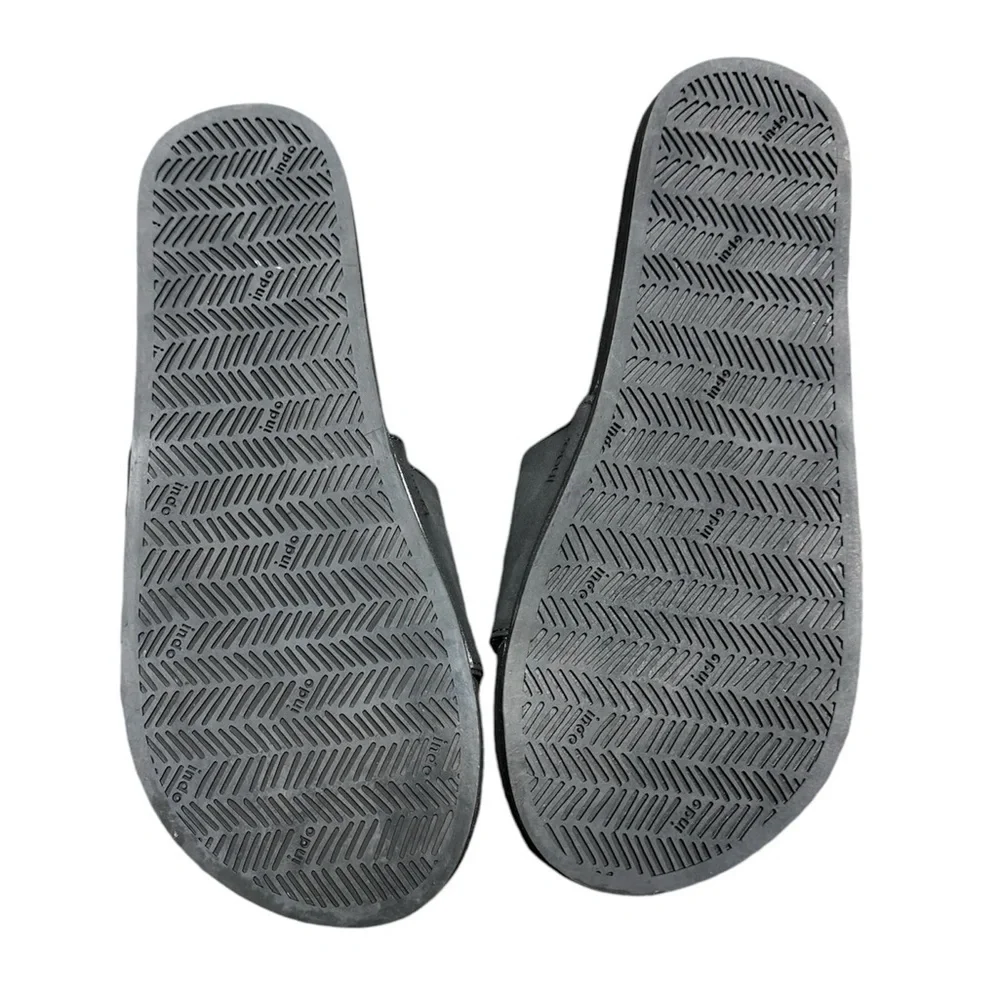 Men’s Indosole Slides - Recycled Tire Soles Black NWT come with box size 12